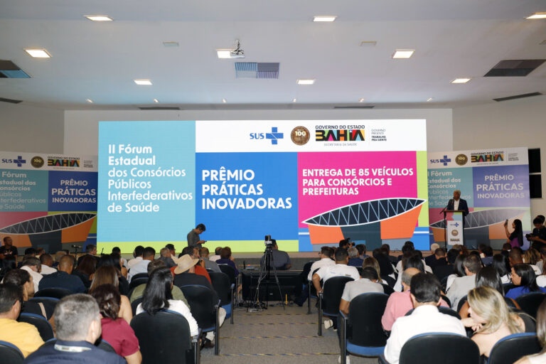 Governo da Bahia anuncia novos investimentos e entrega 85 veículos durante o 2º Fórum dos Consórcios de Saúde