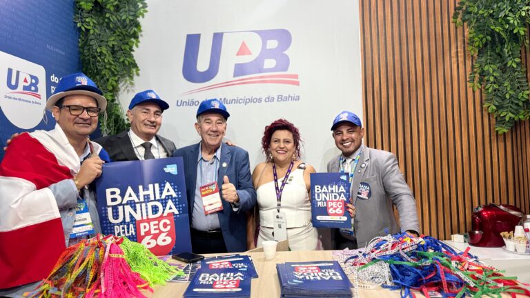 Brasília: Estande da UPB oferece atendimento exclusivo a gestores baianos durante a Marcha