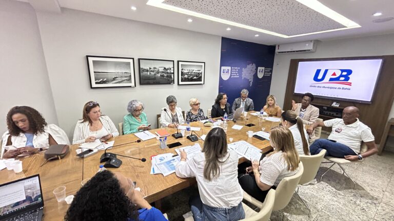 UPB sedia primeira reunião do Comitê Bahia Alfabetizada