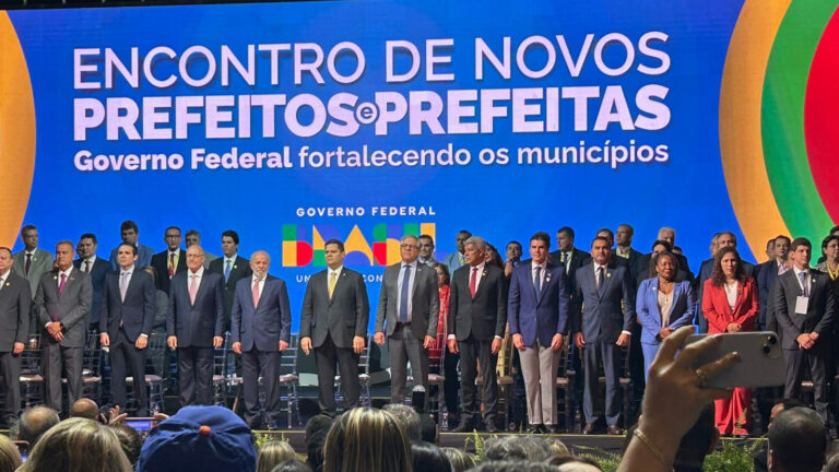 Mais de 200 gestores baianos participam do Encontro de Novos Prefeitos e Prefeitas, em Brasília