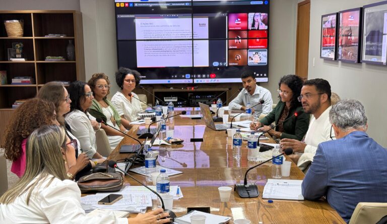 Comitê Bahia Alfabetizada avança em estratégias durante segundo encontro na UPB