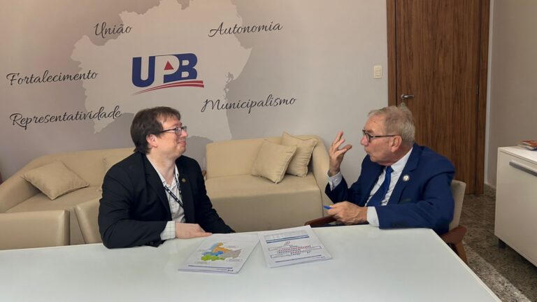 UPB e Receita Federal alinham parceria para orientar municípios sobre dívidas previdenciárias e implantação da NFS-e