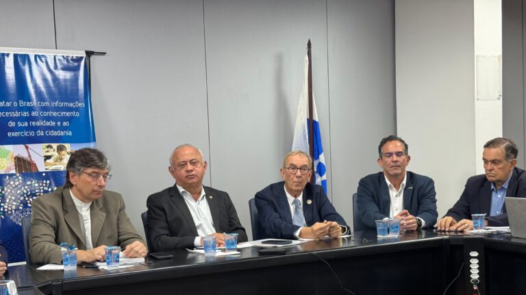 Presidente Wilson Cardoso participa de lançamento da Conferência Nacional dos Agentes Produtores e Usuários de Dados
