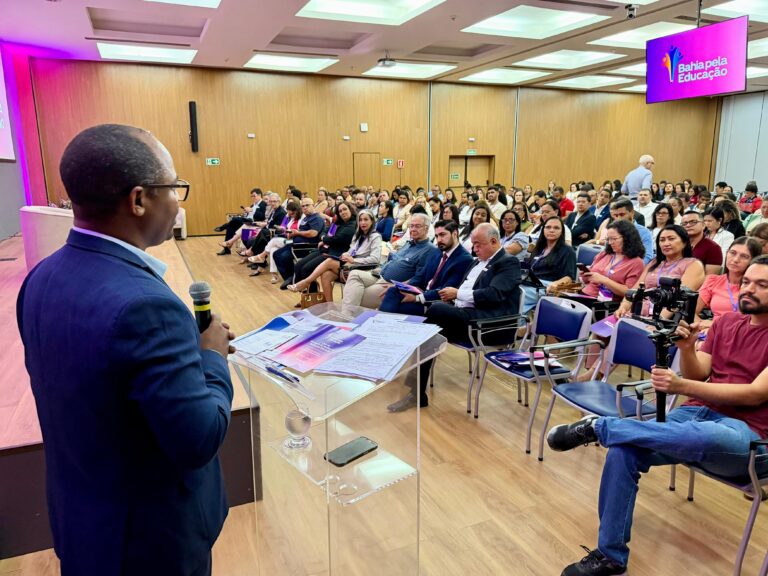 UPB participa de ciclo de formação voltado à liderança de transformação na educação