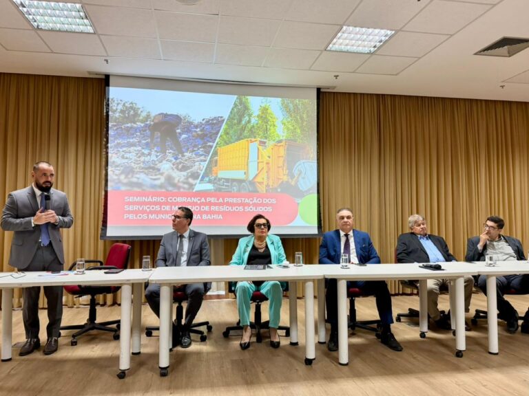 UPB participa de seminário do MPBA sobre cobrança pelos serviços de manejo de resíduos sólidos
