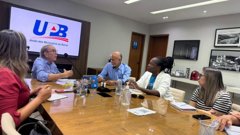 UPB e UNICEF alinham estratégias para fortalecer ação do Selo 2025–2028 nos municípios