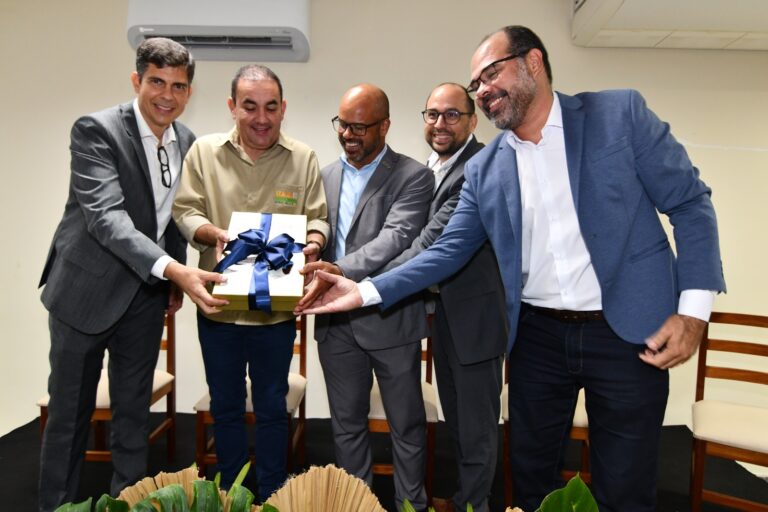 Alagoinhas recebe da Secti e Sebrae mapa de ecossistemas de inovação