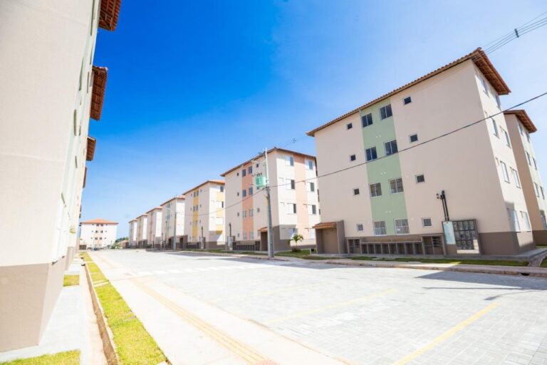 Com suporte presencial para tirar dúvidas, Sehab inicia novas inscrições e atualização cadastral do MCMV