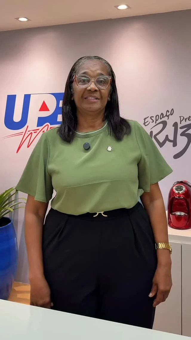 Recado importante da nossa Diretora @elianagonzagaoficial ✊🏾 Com o objetivo de esclarecer sobre os mecanismos de cooperação técnica e financiamentos disponíveis para fortalecer as administrações municipais com a agenda da igualdade racial, a União dos Municípios da Bahia (UPB), em parceria com o Ministério da Igualdade Racial, realiza nesta quarta-feira (06/08), às 9h30, uma reunião virtual de apresentação do Sistema Nacional de Promoção da Igualdade Racial (SINAPIR). O evento ocorrerá por meio da plataforma Google Meet, acessível pelo link https://meet.google.com/bhn-mdiy-ewt.

A iniciativa busca incentivar a adesão de prefeituras e secretarias municipais ao SINAPIR, além de orientar sobre estratégias de captação de recursos, mecanismos de cooperação técnica e políticas voltadas à superação das desigualdades raciais no país.

Acesse o link da live no site: upb.org.br