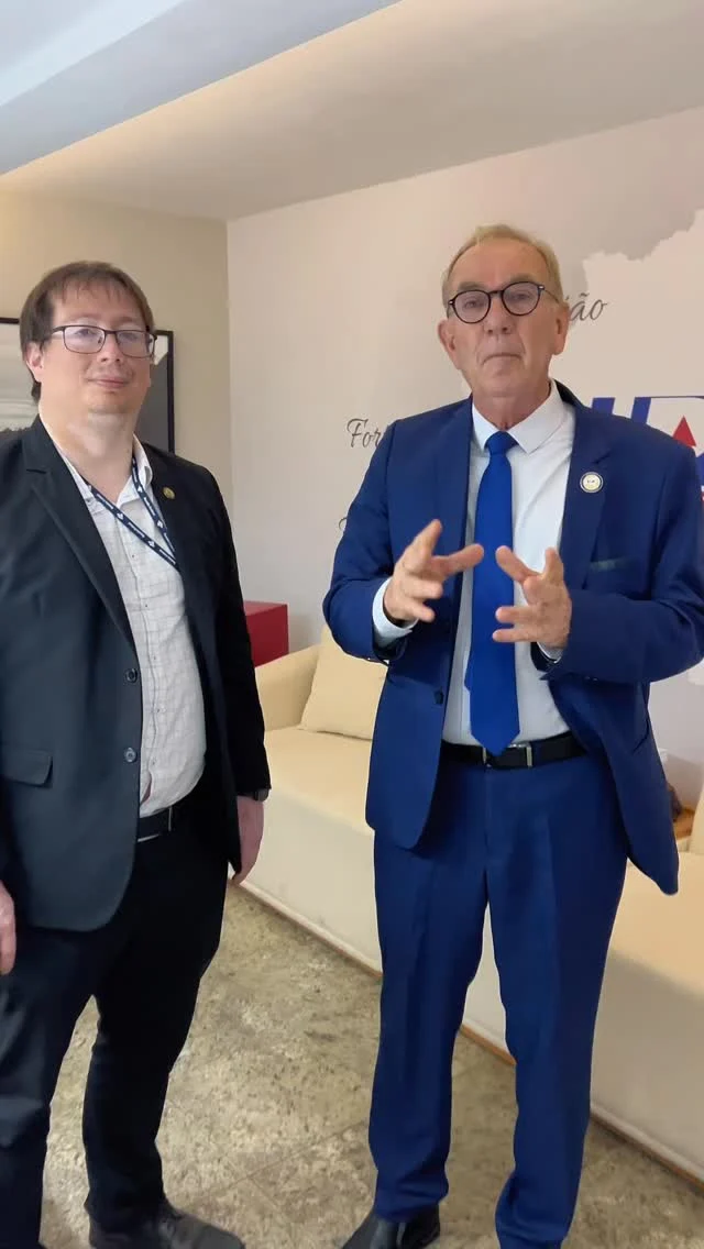 Nosso Presidente Wilson Cardoso recebeu, na tarde desta quinta-feira (18), a visita do Delegado da Receita Federal, Samuel Almeida, para uma conversa sobre o ato normativo para adesão ao parcelamento da dívida previdenciária previsto na Emenda Constitucional 136, a implantação da Nota Fiscal de Serviço Eletrônica (NFS-e) e a extinção da DIRF. Ficou acertado que a UPB e a Receita farão uma live em parceria, no dia 7 de outubro, para orientar os gestores e suas equipes sobre os atos preparatórios para o parcelamento e demais assuntos relevantes para as gestões municipais.

Em breve divulgaremos novas informações!